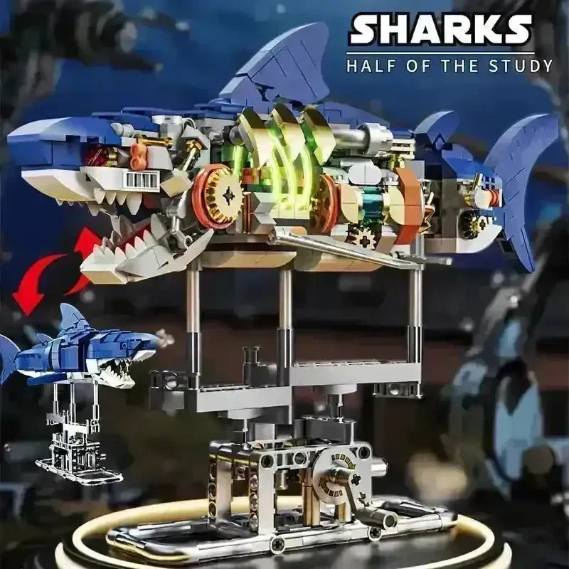 Jaw-some Shark Building Set (687 Pcs) - Image 4