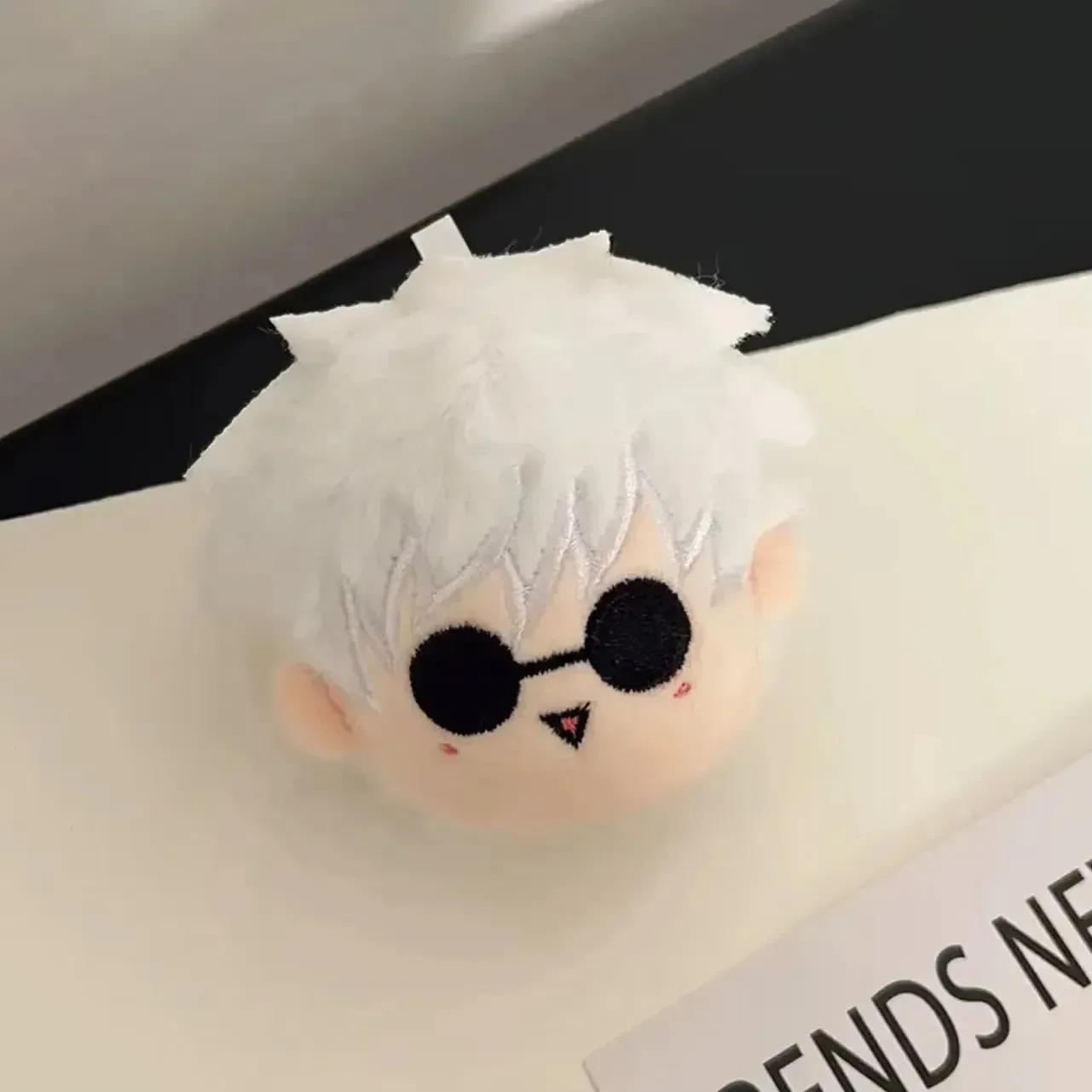 Jujutsu Kaisen Head Hugs Keychain - Image 6