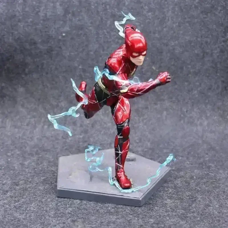 Justice League The Flash Action Figure (18 cm) - Image 3