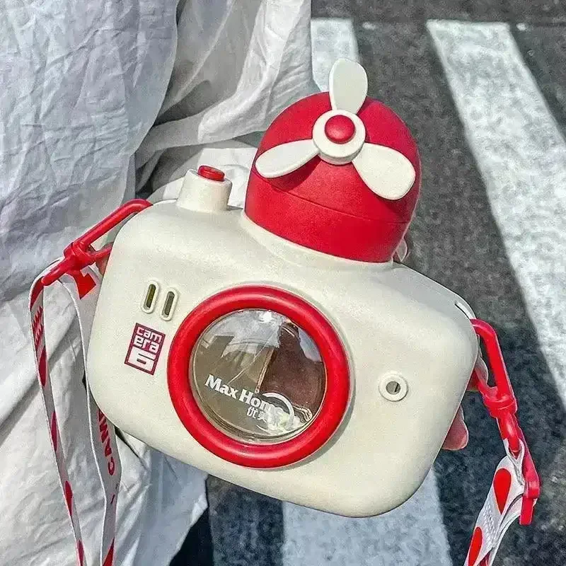 Kawaii Camera Bottle (550 ml) - Image 6