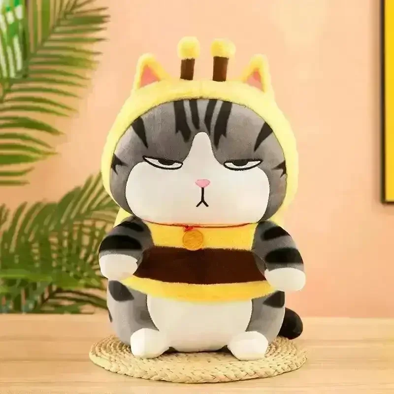 Kawaii Cosplay Emperor Cat - Image 6