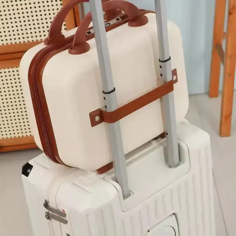Kawaii Sanliou Portable Mini Suitcase - Image 4
