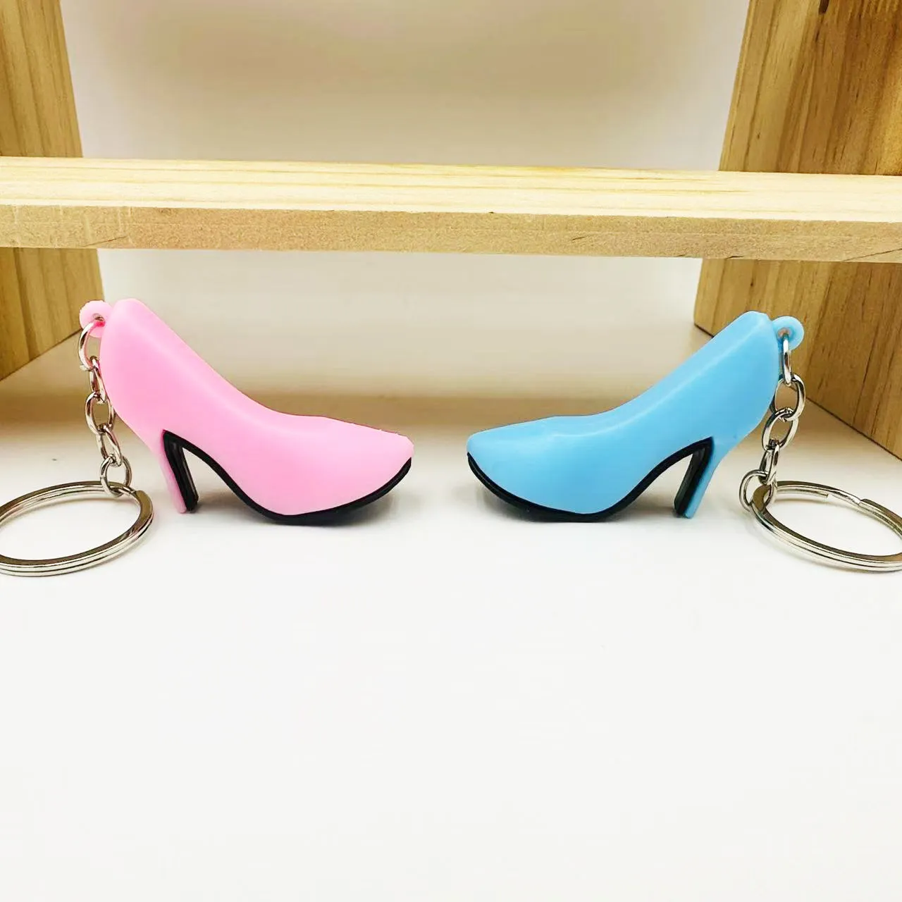 Korean Style High-Heeled Shoe Keychain - Image 9