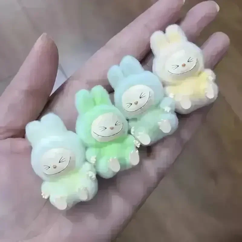 Labubu The Monsters Mini Figurines - Image 6