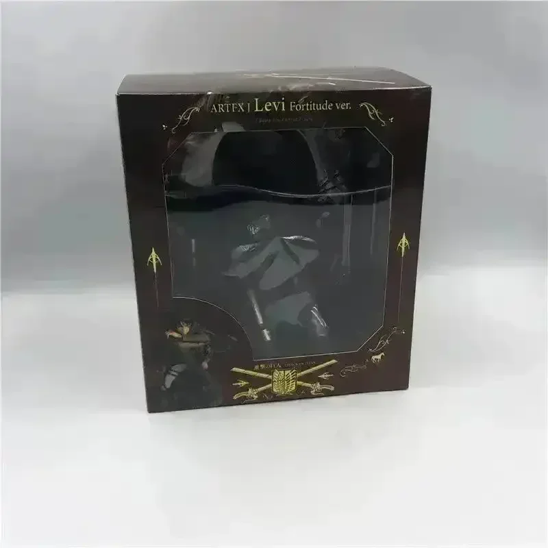 Levi Ackerman Action Figure (17 cm) - Image 9