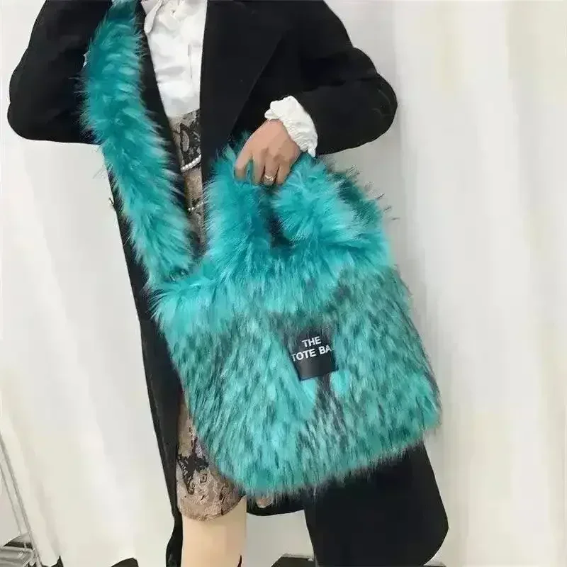 Luxury Faux Fur Gradient Tote Bag - Image 3