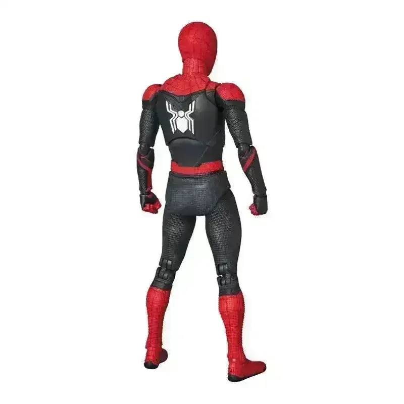 Mafex No. 113 SpiderMan Action Figure (15 cm) - Image 3