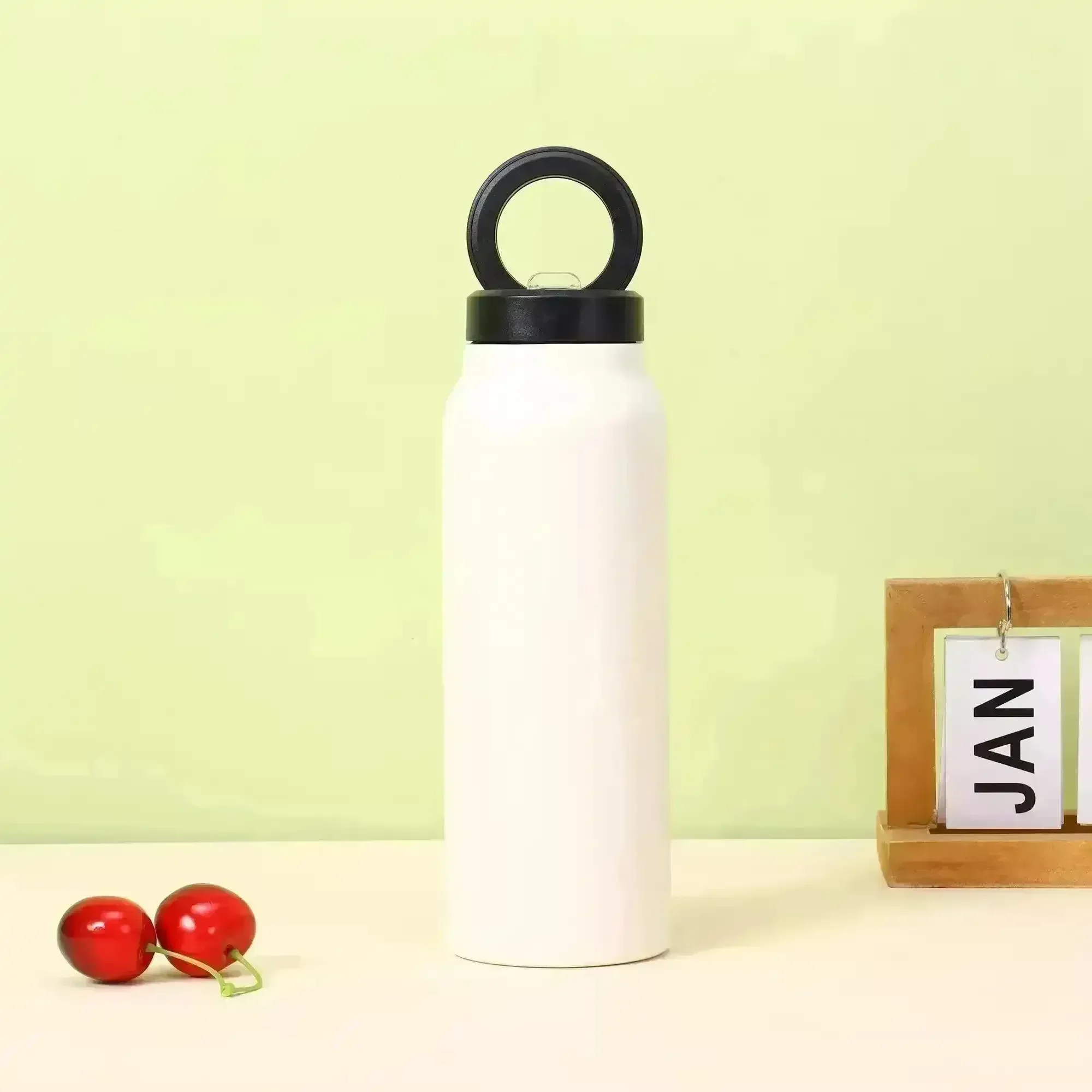 Magsafe Phone Holder Bottle (24 oz) - Image 18
