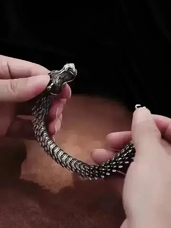 Majestic Dragon Shaped Bracelet - Image 5