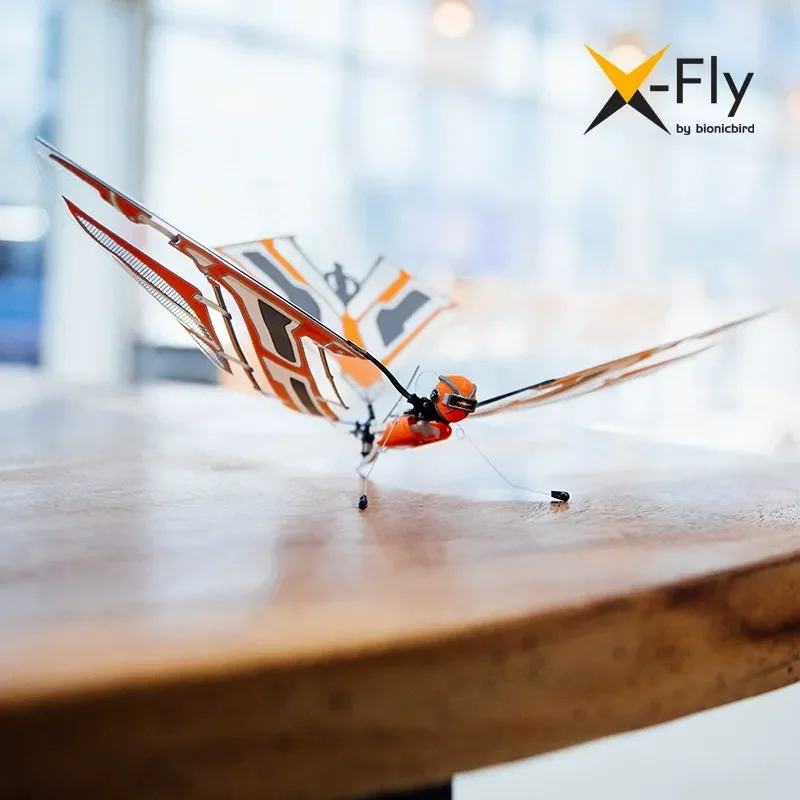 MetaFly Bionic Remote Controlled Insect - Image 2