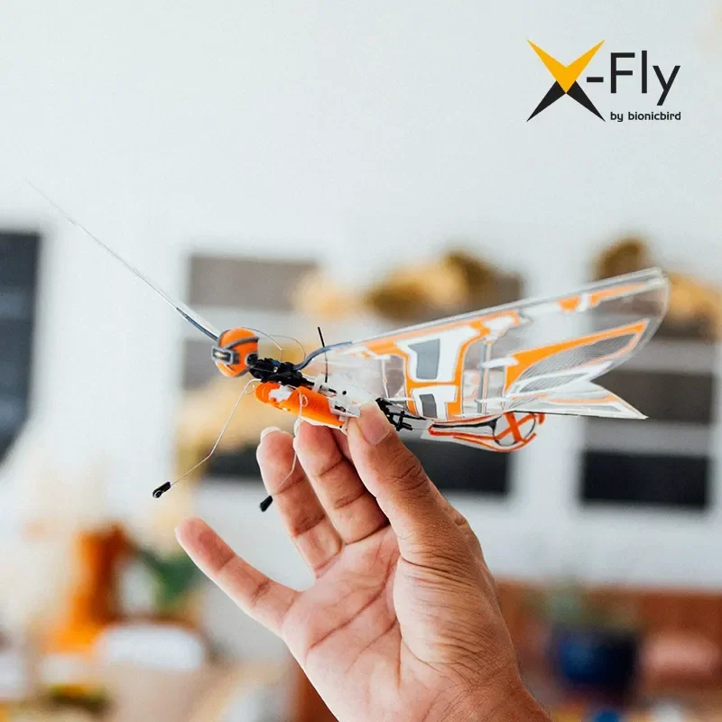 MetaFly Bionic Remote Controlled Insect - Image 4