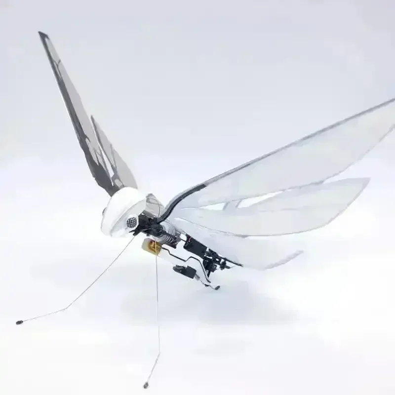 MetaFly Bionic Remote Controlled Insect - Image 7
