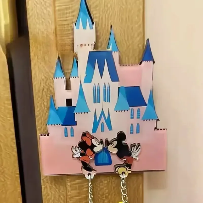Mickey & Minnie Couple Wall Mount Keychain - Image 5