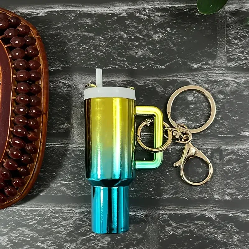 Mini Sip & Stash Gradient Tumbler Keychain - Image 9