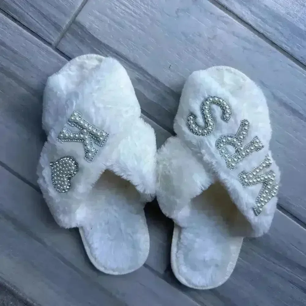 Mrs. Heart Customised Letter Plush Sandals - Image 15