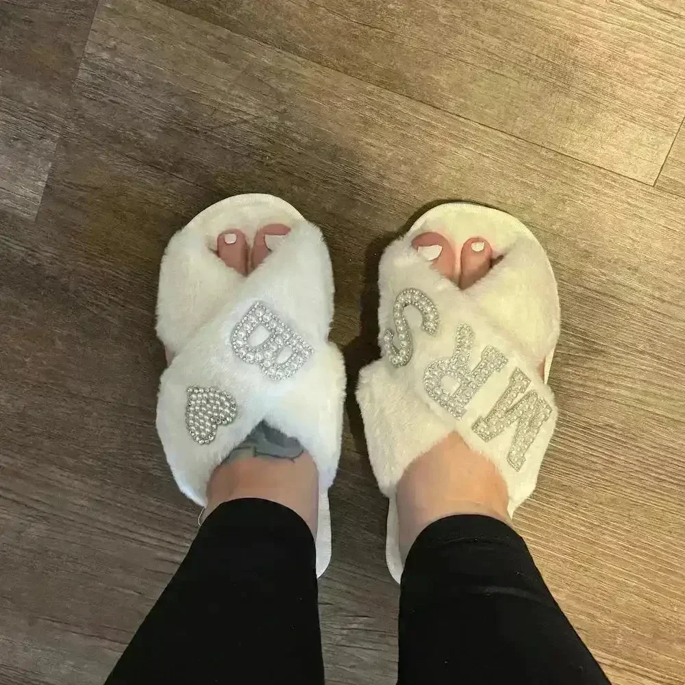 Mrs. Heart Customised Letter Plush Sandals - Image 6