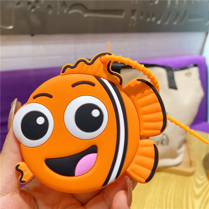 Nemo Reef Runner Coin Pouch - Image 4