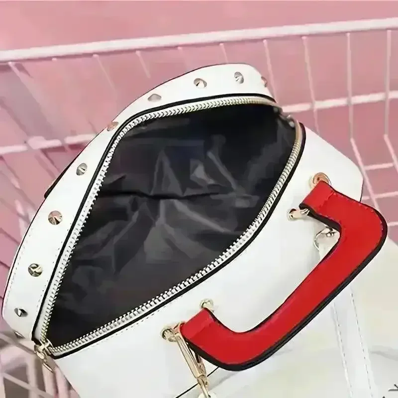 Novelty Mini Radio Shaped Handbag - Image 6