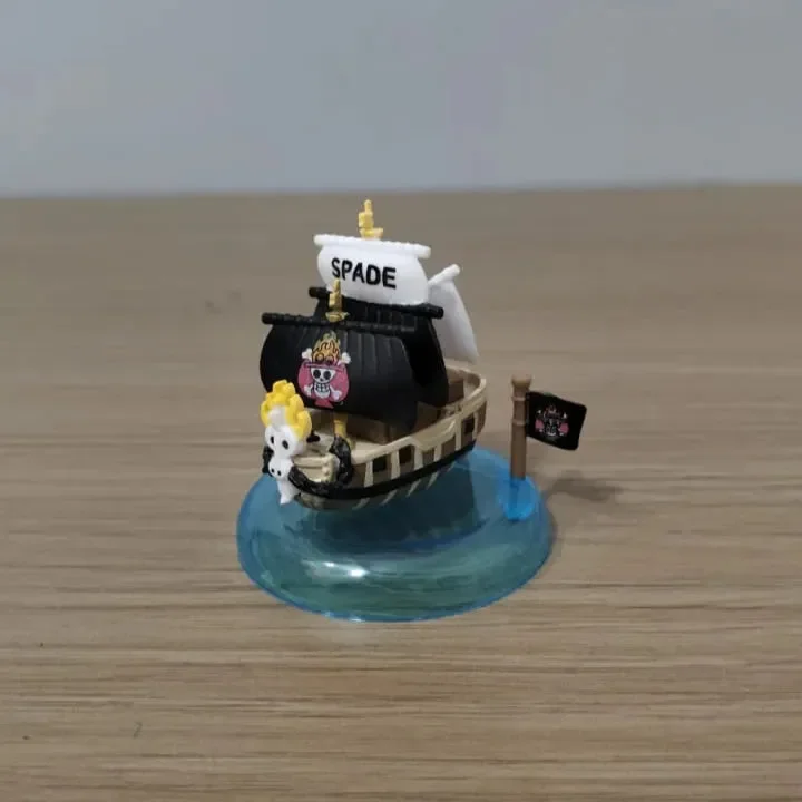 One Piece Grand Line Fleet Figurines - Image 12
