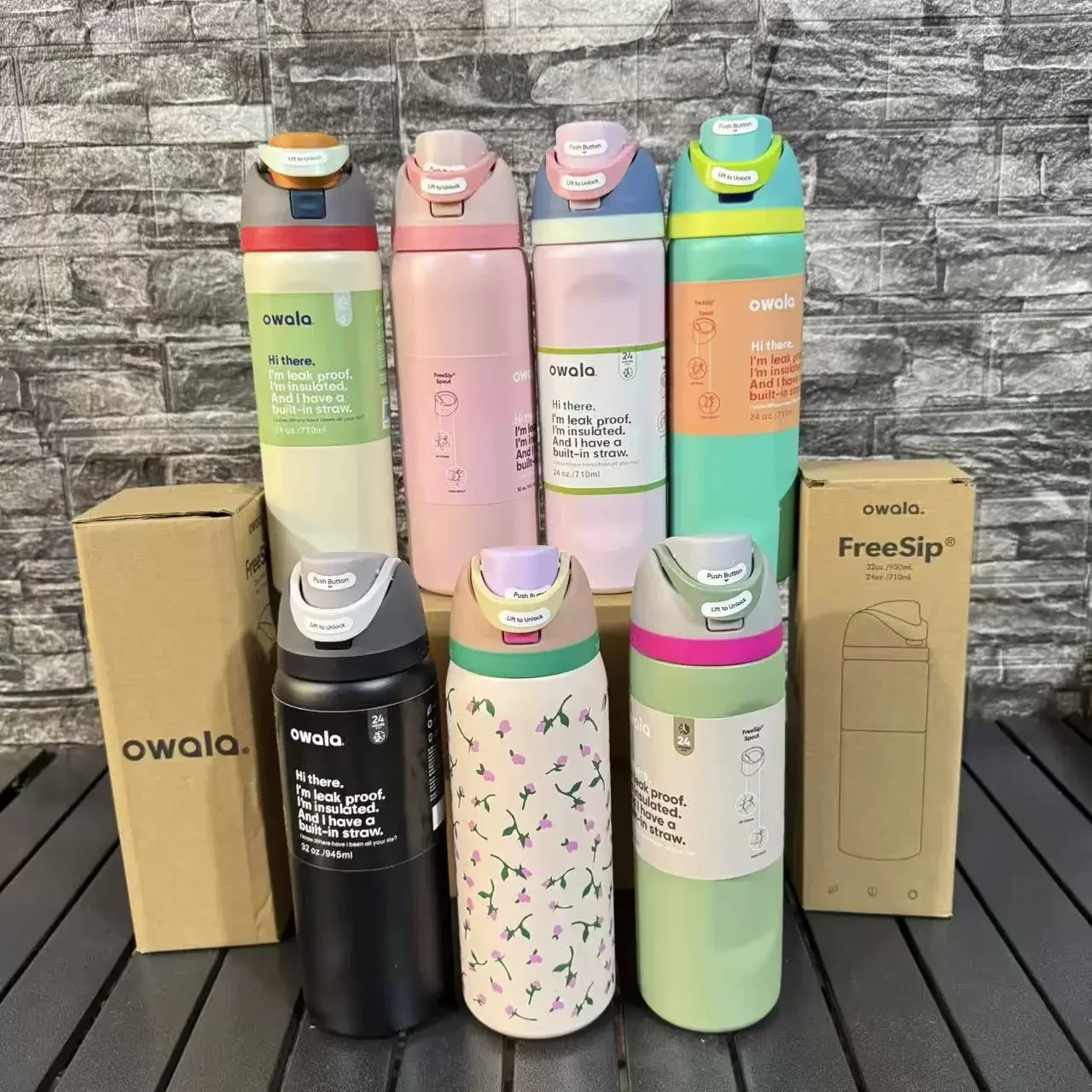 Owala FreeSip Insulated Water Bottle (24 oz/ 32 oz) - Image 3