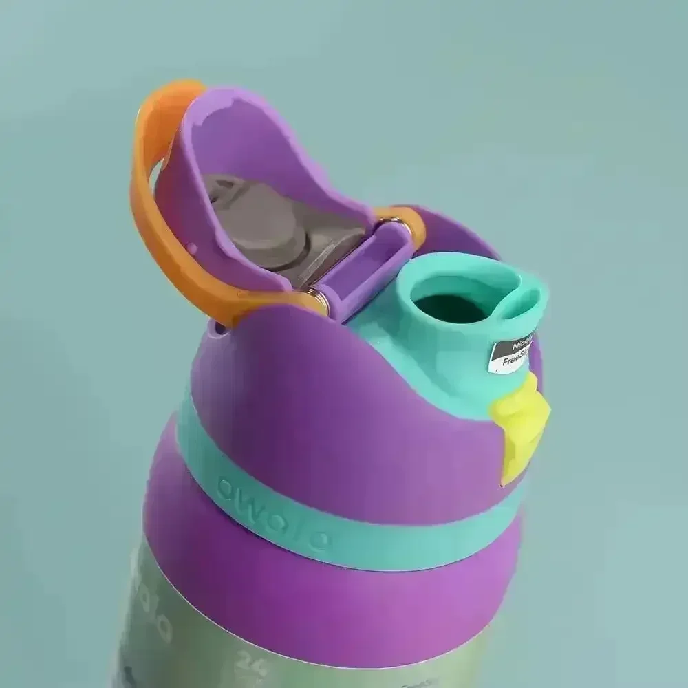 Owala FreeSip Insulated Water Bottle (24 oz/ 32 oz) - Image 32