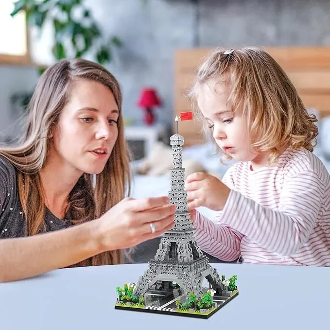 Paris Eiffel Tower Building Blocks (3000+ Pcs) - Image 3