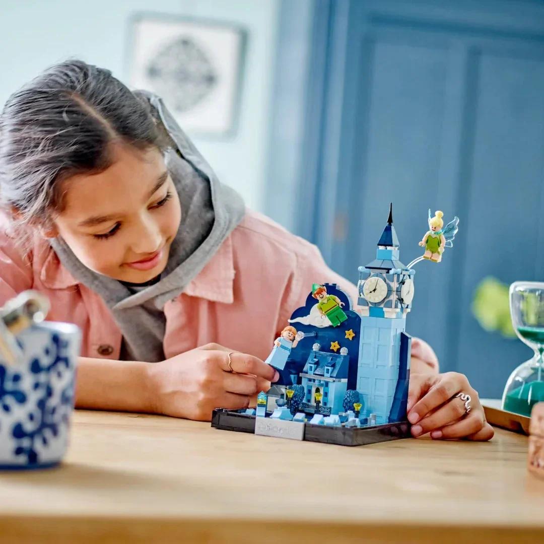 Peter Pan & Wendi Tower Building Blocks (466 Pcs) - Image 9