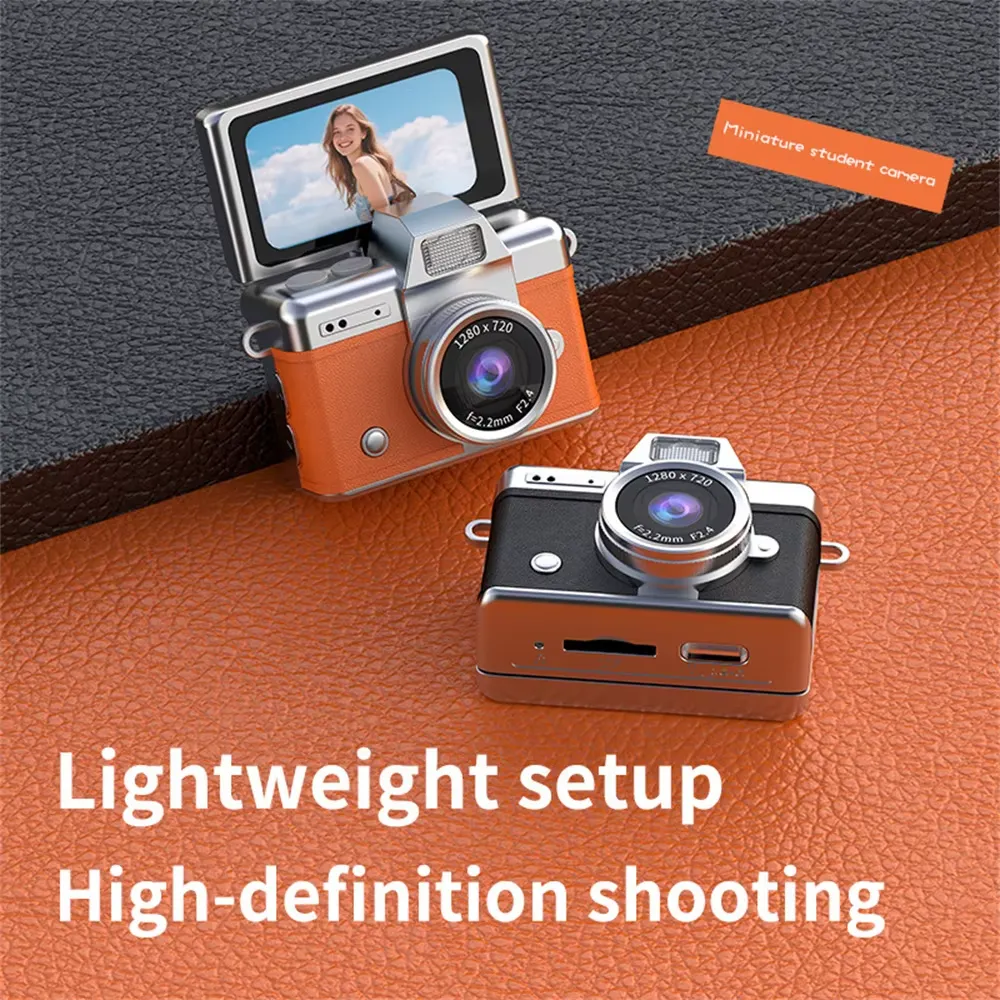 Pic Master Retro Palm Sized Keychain Camera - Image 12