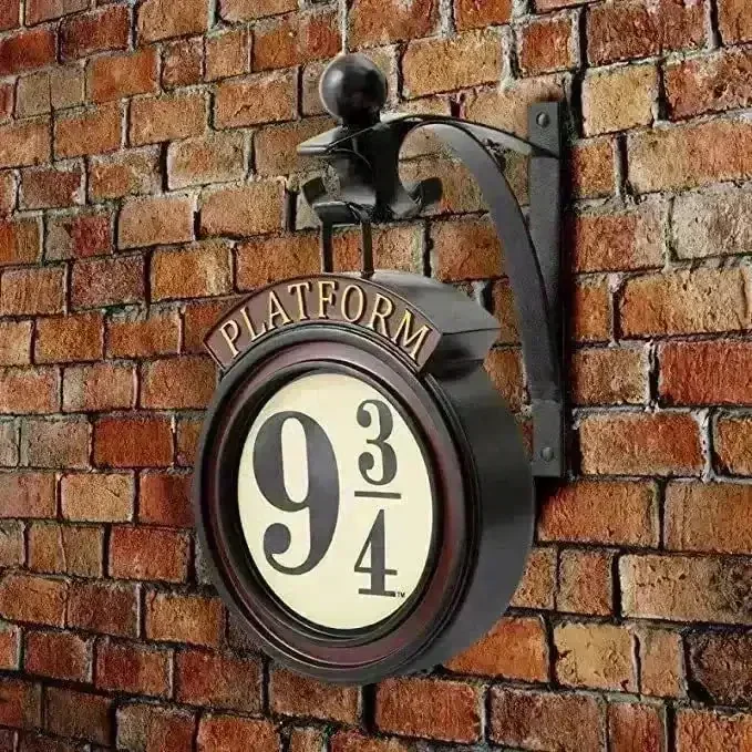 Platform 9 3/4 RC Night Light - Image 9