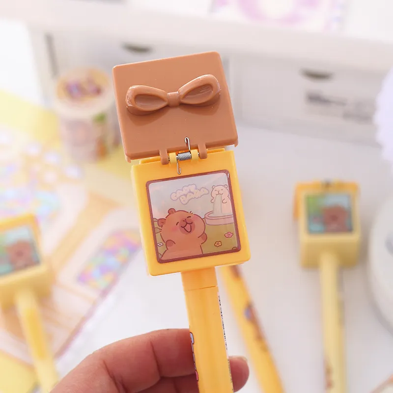Pop-up Capybara Surprise Fidget Gel Pen - Image 7
