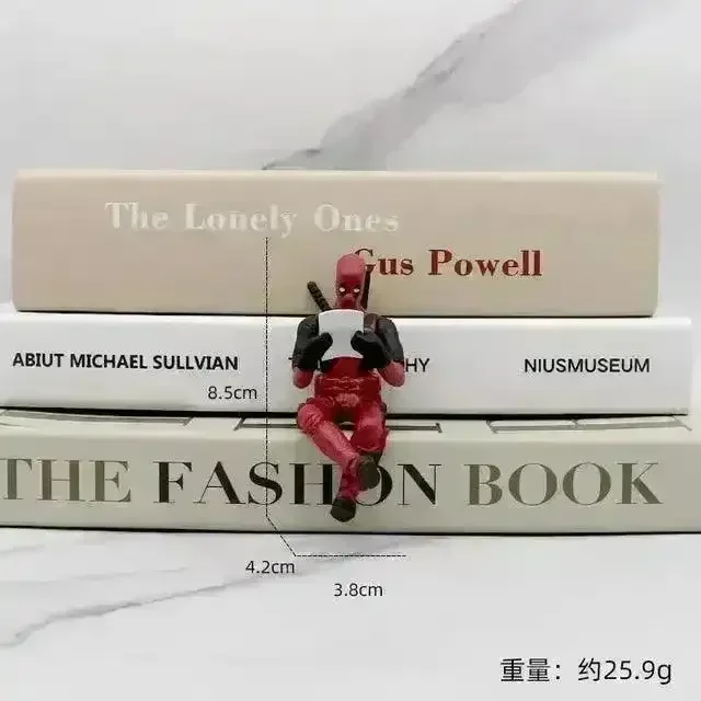 Quirky Deadpool Mini Desk Figurines - Image 10