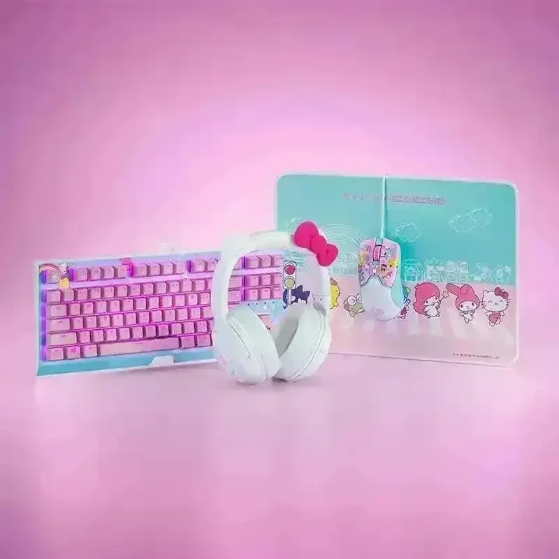 RZR BlackWidow V3 x Hello Kitty Limited Edition Keyboard - Image 4