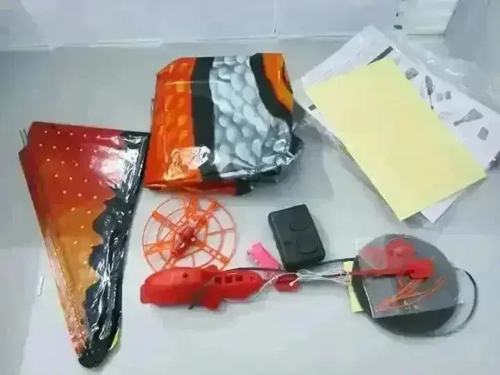 Remote Controlled Flying Fish and Shark - Image 5