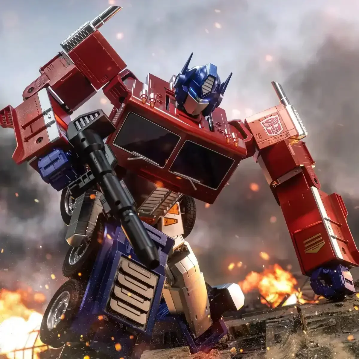 Robosen Elite Optimus Prime Auto-Converting Robot (40 cm) - Image 7