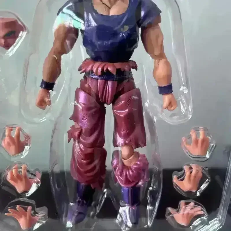 S.H.Figuarts Dragon Ball Z War-Damaged Goku Action Figure (18 cm) - Image 15