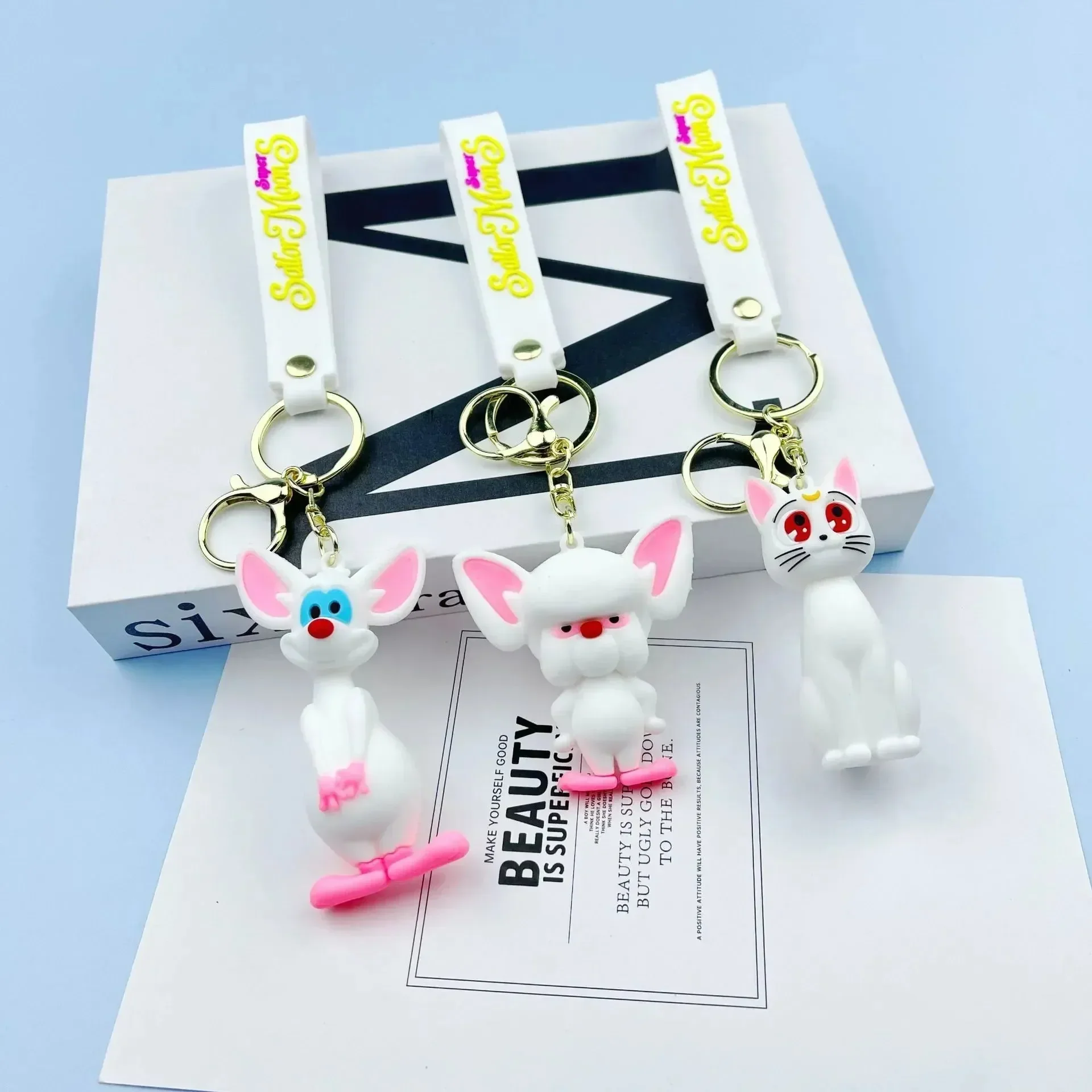 Sailor Moon Cat 3D keychain - Image 3