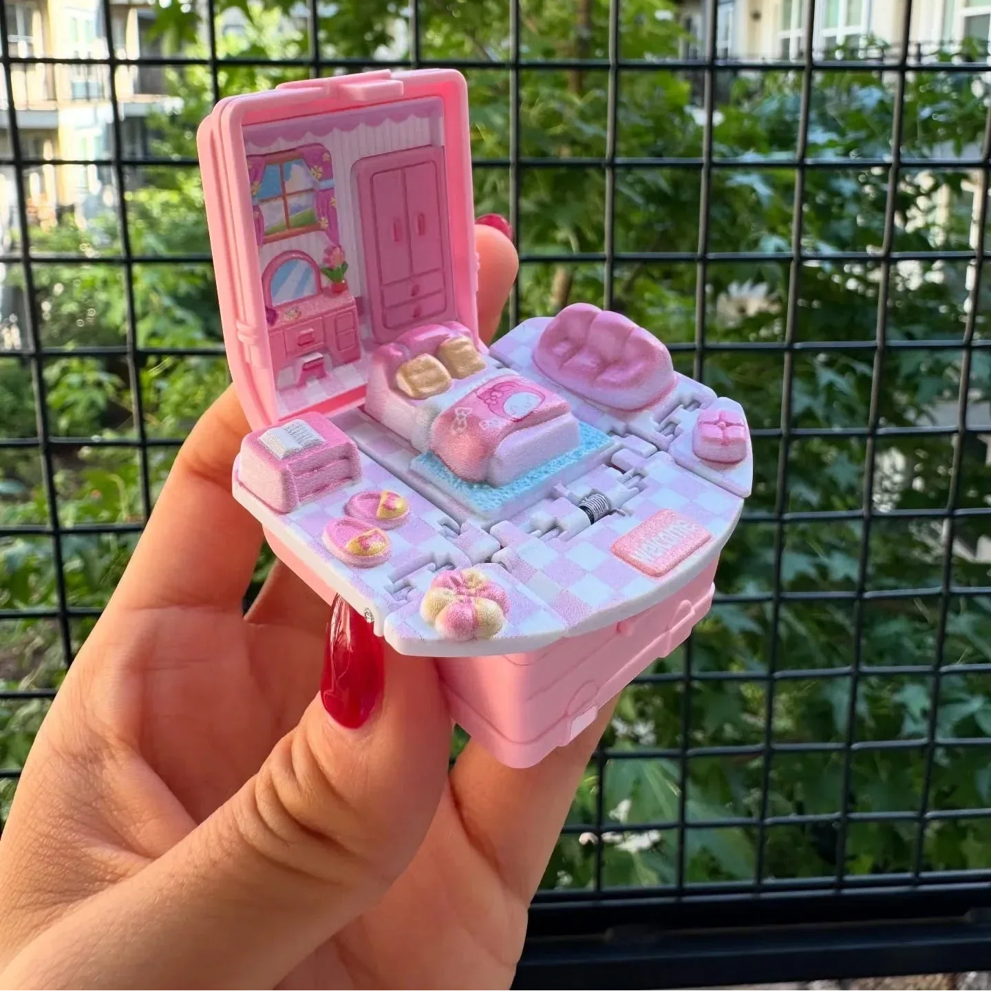 Sanliou Doll House Folding Keychain - Image 10