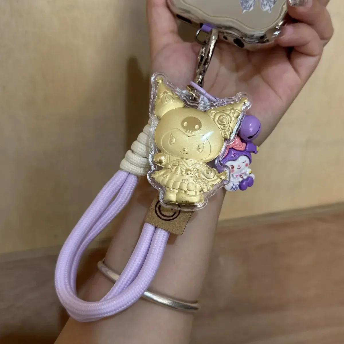 Sanliou Icons 20mg Gold Charm Keychain - Image 10