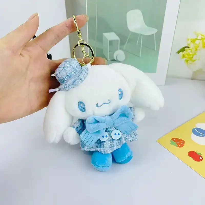 Sanliou Winter Ensemble Plush Keychain - Image 11