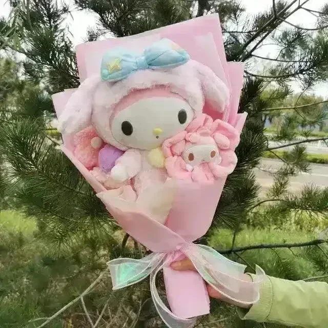 Sanliou My Melody Kuromi Purin Plush Pansy Bouquet - Image 5