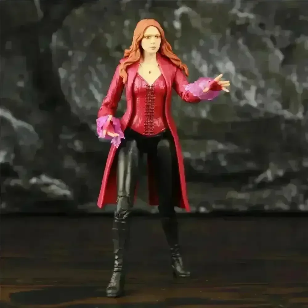 Scarlet Witch 1/6th Scale Figurine - Image 10