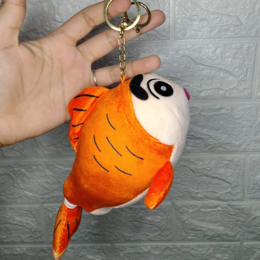 Shinchan Fin-tastic Friends Plush Keychain - Image 9