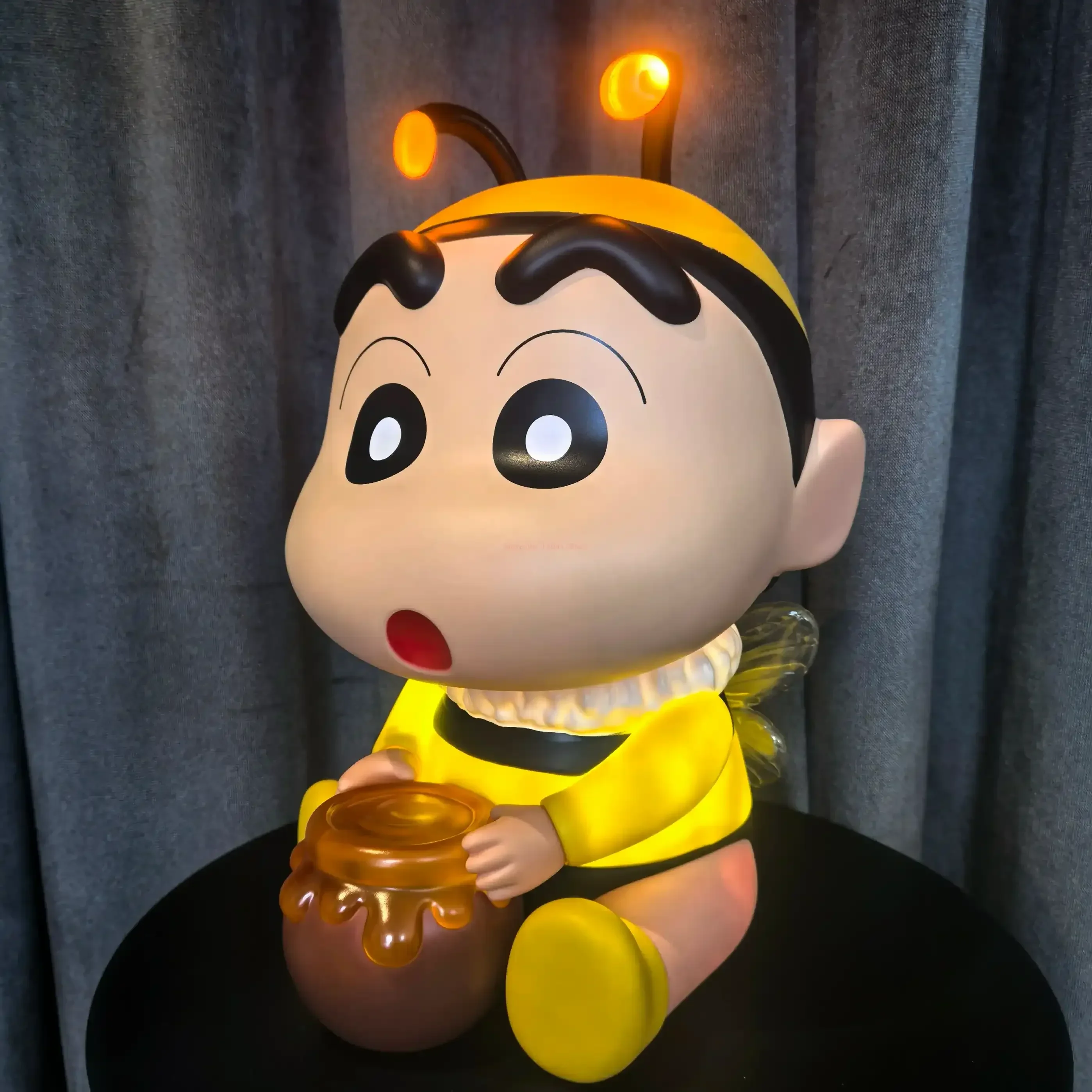 Shinichan Bee Bedtime Night Light - Image 3