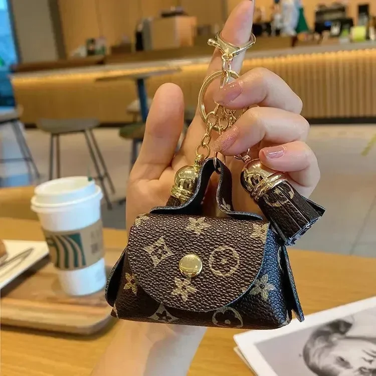 Signature Style Monogram Coin Purse - Image 2