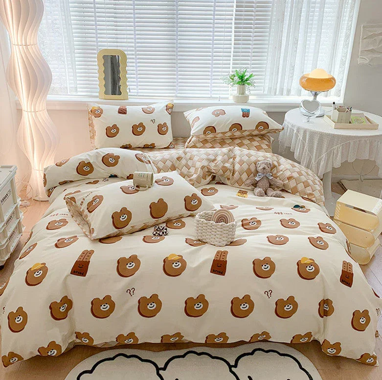 Slumbering Bear Bedding Set - Image 2