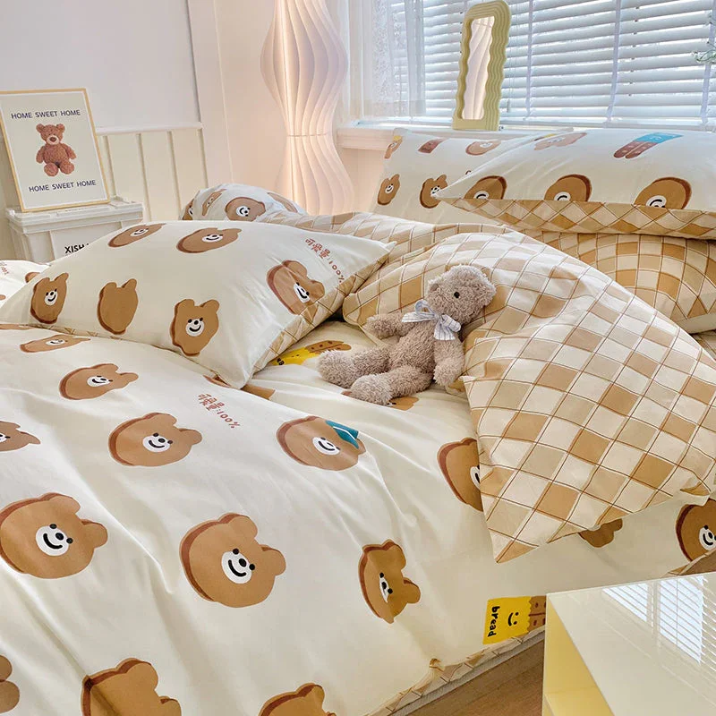 Slumbering Bear Bedding Set - Image 3