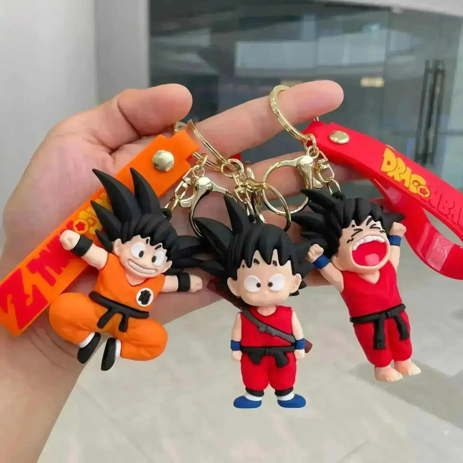 Son Goku 3D Keychain - Image 4