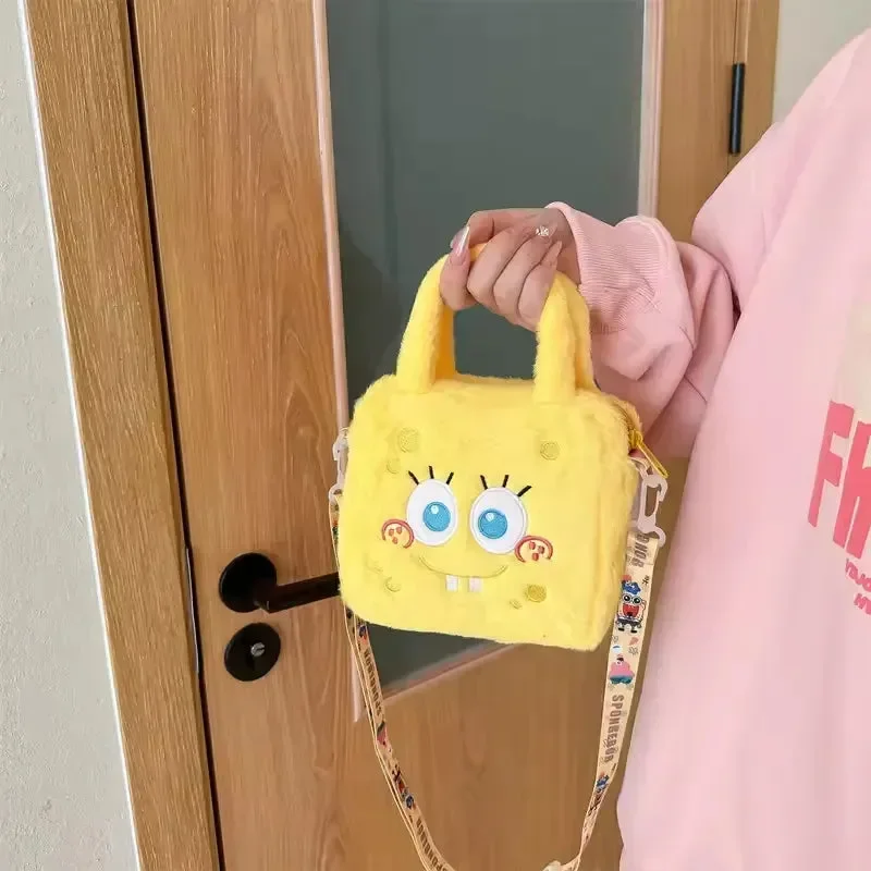 SpongeBob Giggle-Go Plush Handbag (25 cm) - Image 4