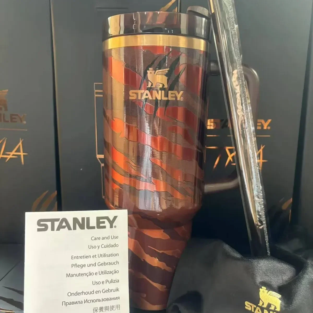 Stanley x Tyla Tyger Flowstate Tumbler (40 oz) - Image 3
