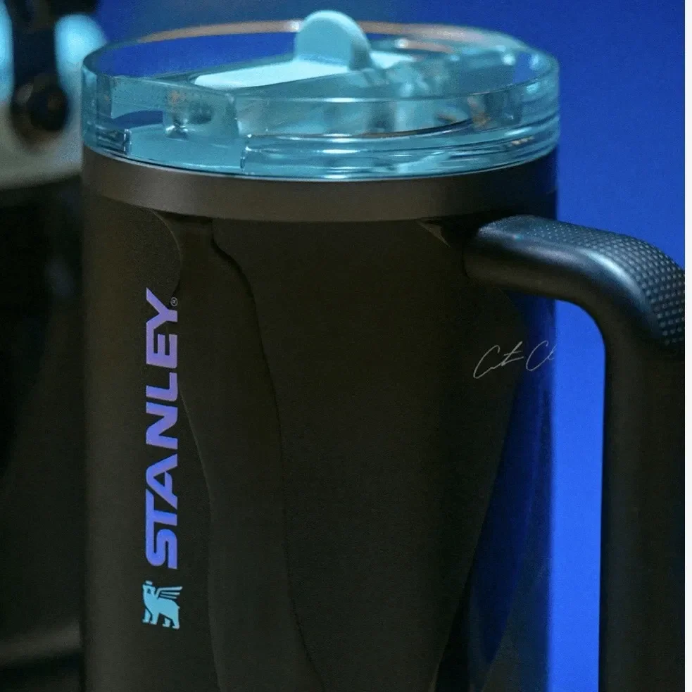 Stanley x Caitlin Clark Quencher ProTour Tumbler (40 oz) - Image 2